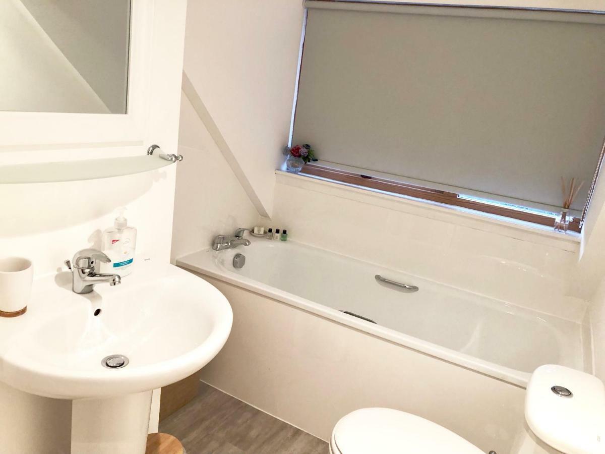 Riverside Townhouse Инвернес Екстериор снимка